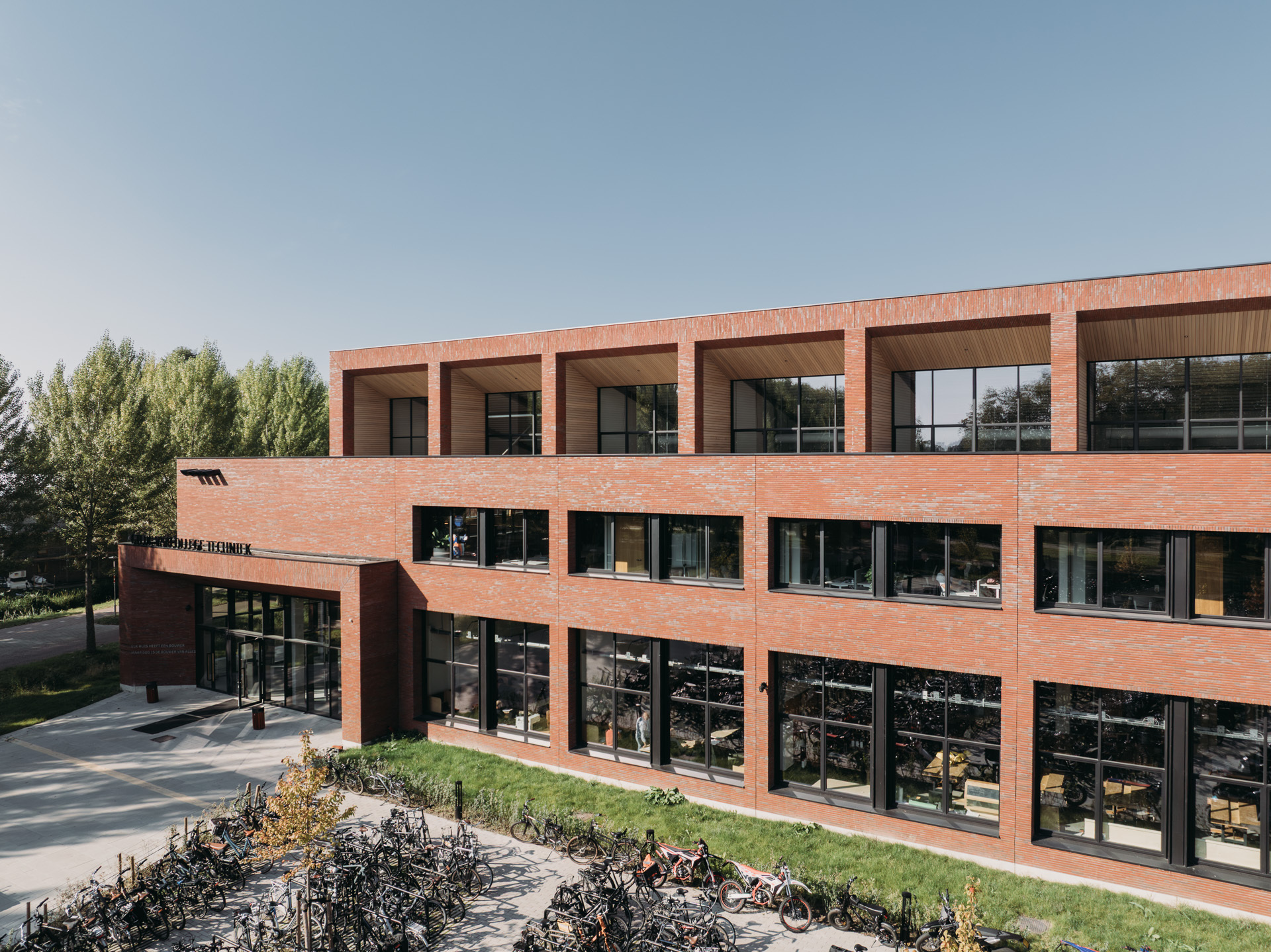 Evabloem DZH Gilde Vakcollege 2025 041 nieuw