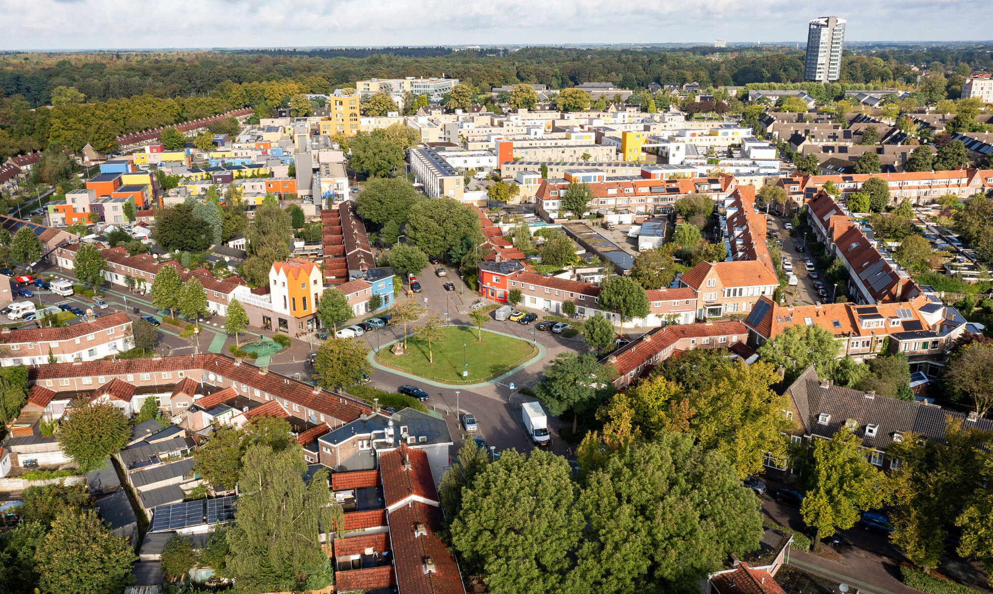 Woensel west header