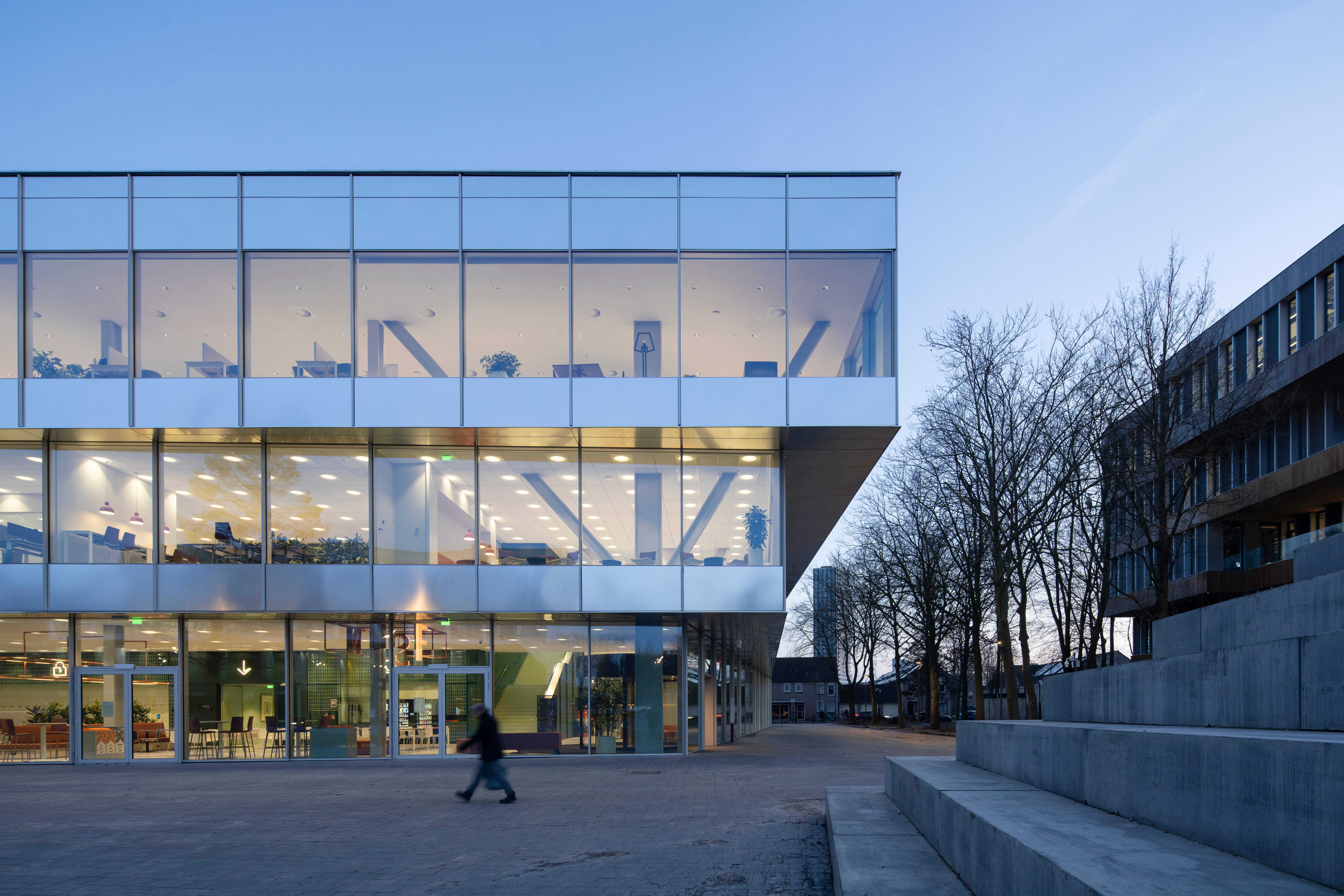 1 Fontys Campus R11 Nudus photography Frank Hanswijk