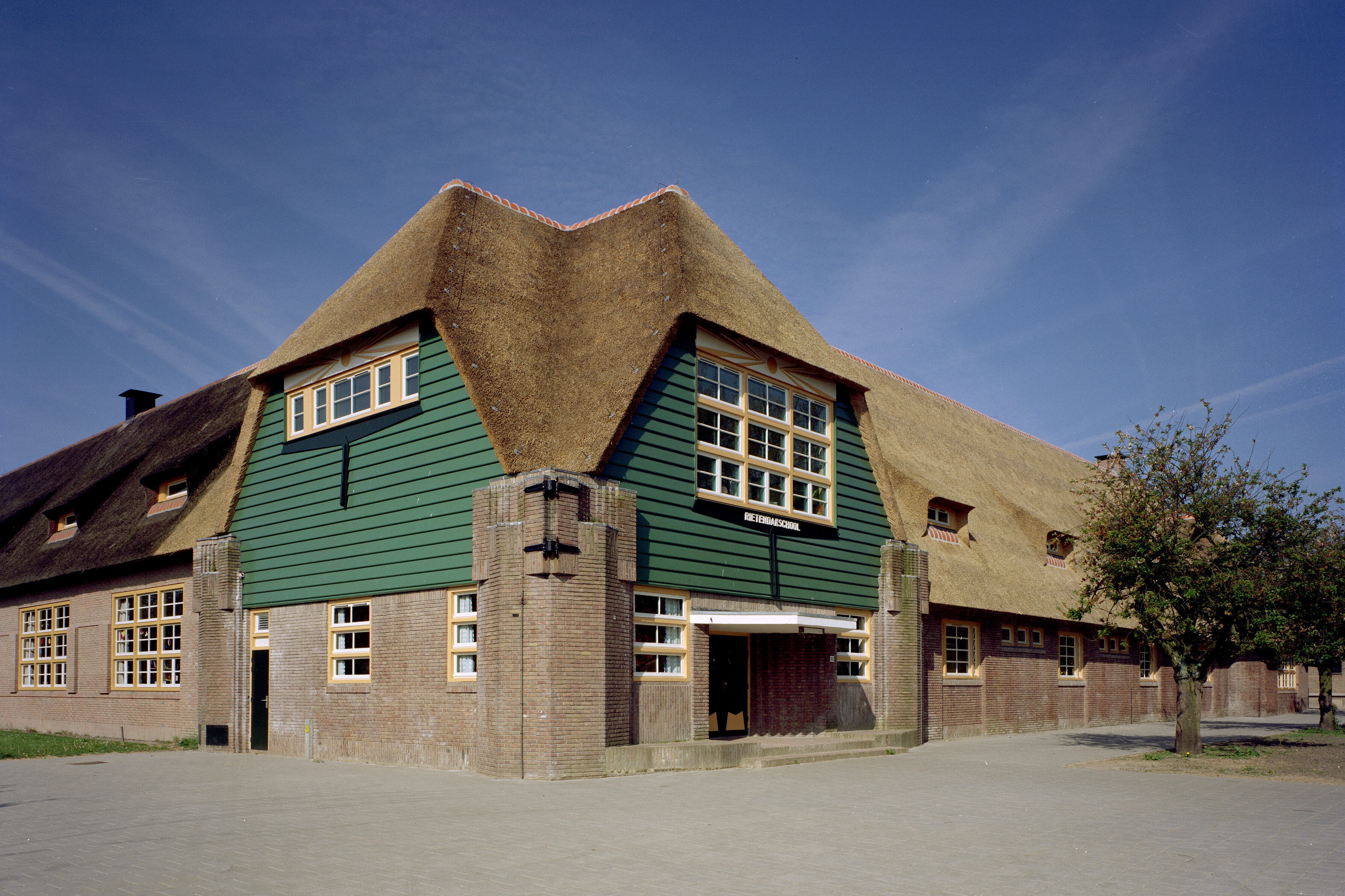IVVD Iconische Rietendakschool behouden voor toekomst 8
